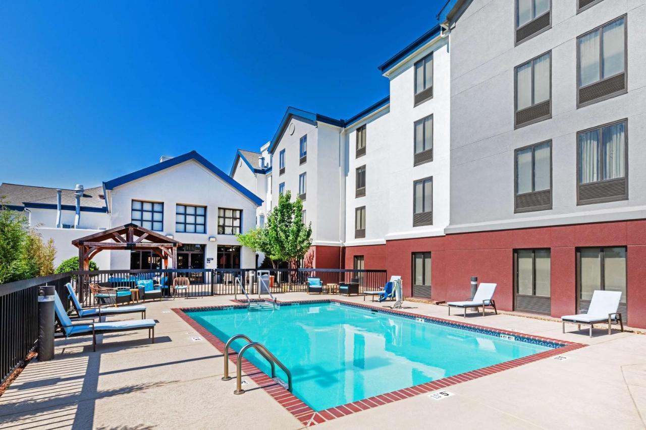 Hampton Inn & Suites Tulsa-Woodland Hills Exterior foto